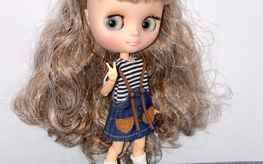 Middie Blythe doll